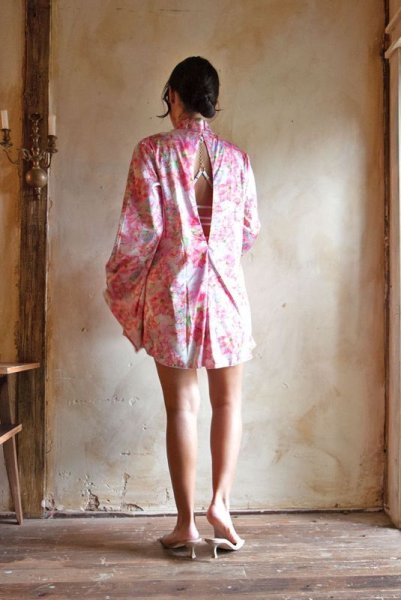 画像3: MIYU-short-robe | ショートローブ・花柄・ピンク | Anais アナイス センシュアルランジェリー(在庫限り) (3)