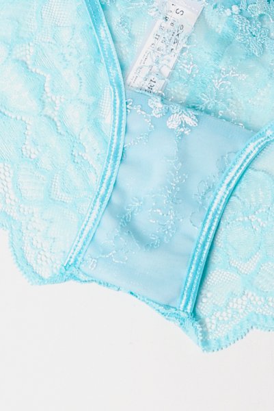 画像11: V-10133｜ノーマルショーツ・ ライトブルー｜Axami アクサミ【サイズ交換NG・メール便対象】 輸入下着・高級ランジェリー  (11)