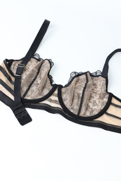 画像15: V-11841｜ 一枚レースブラ・ ブラック×ベージュ｜Axami アクサミ【サイズ交換OK・メール便対象】輸入下着・高級ランジェリー  (15)
