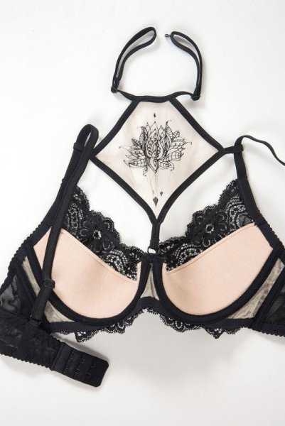 画像14: V-9021 | チョーカー付きセミソフトシェルフブラジャー・オープンバスト | AxamiSexy アクサミセクシー (14)