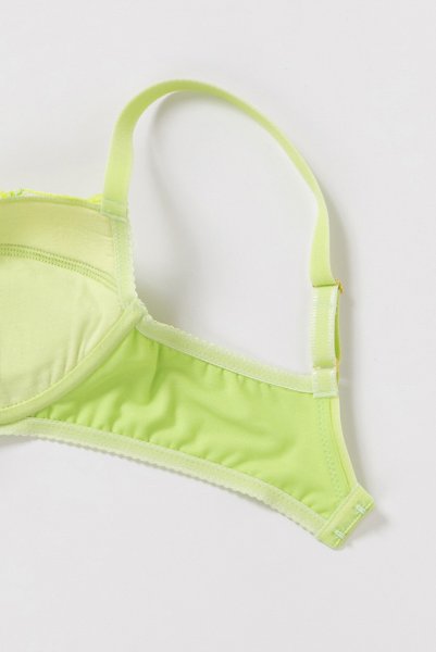 画像11: 【30%OFF】65E.65F.70D.70Eサイズ｜VIVIANA neongreen B214 | グラマー向けすっぴん美乳ブラ・イエローグリーン | ewabien エヴァビアン| 輸入下着・高級ランジェリー  (11)
