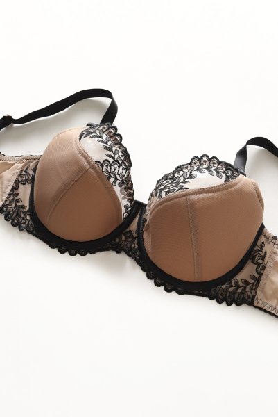 画像8: 【30%OFF】OFRA beige-black B150 | フルカップ・ワイヤーブラ・セミソフトブラ・大きいサイズ・B〜Kカップ・ベージュ×ブラック | ewabien エヴァビアン| 輸入下着・高級ランジェリー  (8)