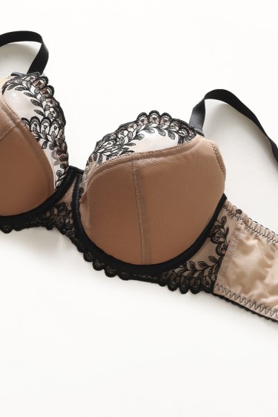 画像9: 【30%OFF】OFRA beige-black B150 | フルカップ・ワイヤーブラ・セミソフトブラ・大きいサイズ・B〜Kカップ・ベージュ×ブラック | ewabien エヴァビアン| 輸入下着・高級ランジェリー  (9)