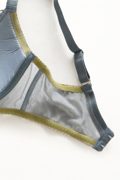 画像12: 【30%OFF】NATALI blue-grey B150 | フルカップ・ワイヤーブラ・セミソフトブラ・大きいサイズ・B〜Kカップ・ブルーグレー | ewabien エヴァビアン| 輸入下着・高級ランジェリー  (12)