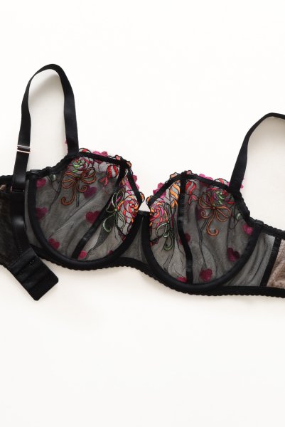 画像12: 【30%OFF】LOLA black-B139 | フルカップ・パッドなし・ワイヤーブラ・一枚レース・大きいサイズ・B〜Iカップ・ブラック | ewabien エヴァビアン| 輸入下着・高級ランジェリー  (12)