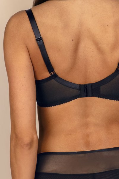 画像7: 【30%OFF】KIRA black-sapphire B150 | フルカップ・ワイヤーブラ・セミソフトブラ・大きいサイズ・B〜Kカップ・ブラック×ブルー | ewabien エヴァビアン| 輸入下着・高級ランジェリー  (7)