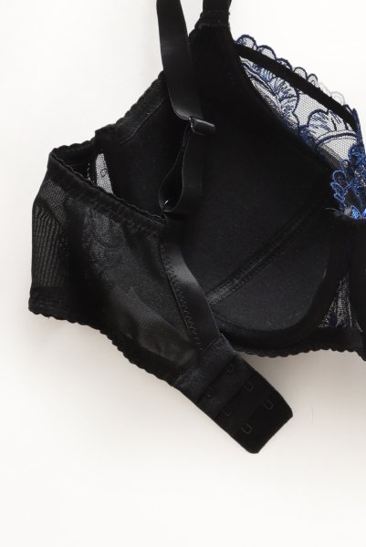 画像13: 【30%OFF】KIRA black-sapphire B150 | フルカップ・ワイヤーブラ・セミソフトブラ・大きいサイズ・B〜Kカップ・ブラック×ブルー | ewabien エヴァビアン| 輸入下着・高級ランジェリー  (13)