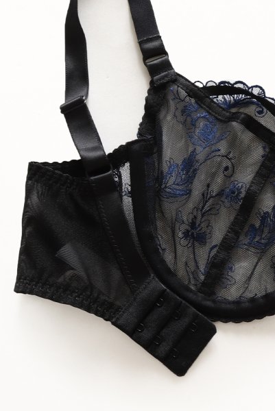 画像13: 【30%OFF】KIRA black-sapphire B161 | フルカップ・パッドなし・ワイヤーブラ・一枚レース・大きいサイズ・B〜Jカップ・ブラック×ブルー | ewabien エヴァビアン| 輸入下着・高級ランジェリー  (13)
