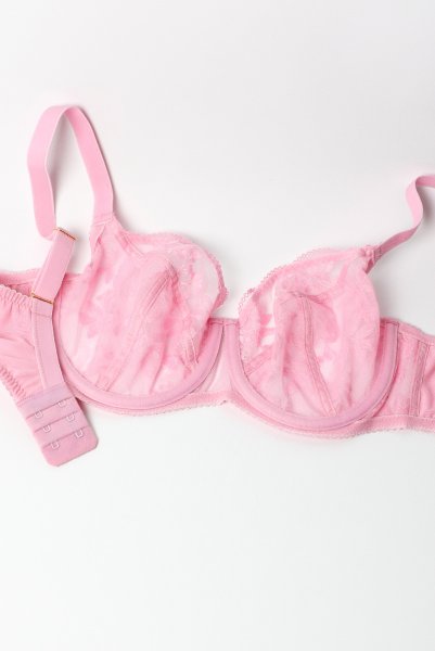 画像11: FIORA pink B161 | フルカップ・パッドなし・ワイヤーブラ・一枚レース・大きいサイズ・ピンク | ewabien エヴァビアン| 輸入下着・高級ランジェリー  (11)