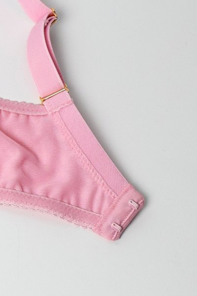 画像13: FIORA pink B161 | フルカップ・パッドなし・ワイヤーブラ・一枚レース・大きいサイズ・ピンク | ewabien エヴァビアン| 輸入下着・高級ランジェリー  (13)