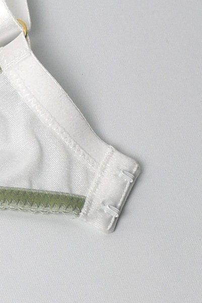 画像12: LIMON cream B161 | フルカップ・パッドなし・ワイヤーブラ・一枚レース・大きいサイズ・クリーム | ewabien エヴァビアン| 輸入下着・高級ランジェリー  (12)