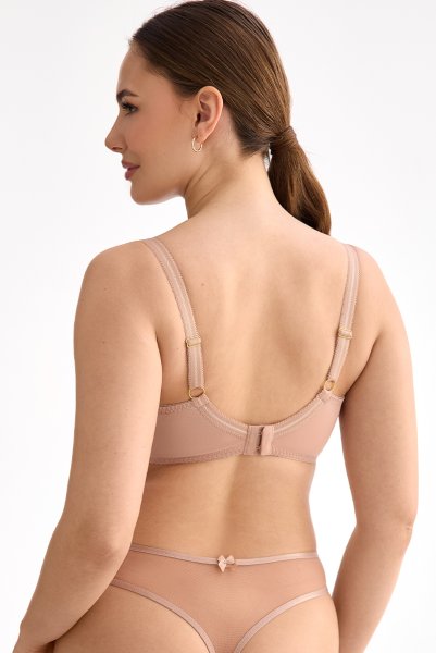 画像3: RINA beige B139 | フルカップ・パッドなし・ワイヤーブラ・一枚レース・大きいサイズ・ベージュ | ewabien エヴァビアン| 輸入下着・高級ランジェリー  (3)