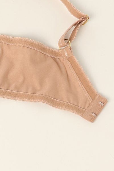 画像12: RINA beige B139 | フルカップ・パッドなし・ワイヤーブラ・一枚レース・大きいサイズ・ベージュ | ewabien エヴァビアン| 輸入下着・高級ランジェリー  (12)