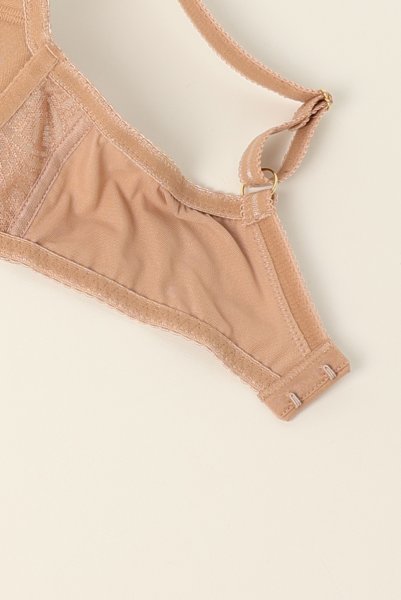 画像13: RINA beige B214 | 3/4カップ・ワイヤーブラ・グラマー向け・すっぴん美乳ブラ・ベージュ| ewabien エヴァビアン (13)