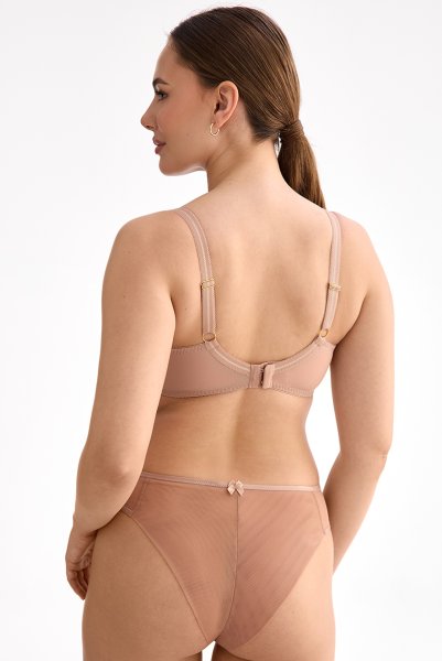 画像5: RINA beige B161 | フルカップ・パッドなし・ワイヤーブラ・一枚レース・大きいサイズ・ベージュ | ewabien エヴァビアン| 輸入下着・高級ランジェリー  (5)