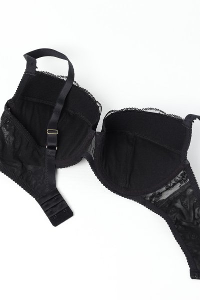 画像10: FIORA black B214 | 3/4カップ・ワイヤーブラ・グラマー向け・すっぴん美乳ブラ・ブラック| ewabien エヴァビアン【サイズ交換OK】 輸入下着・高級ランジェリー  (10)