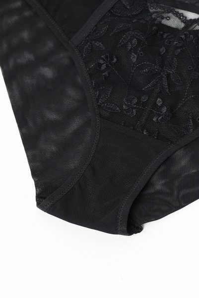 画像13: FIORA black C511｜ブラジリアンショーツ・ブラック | ewabien エヴァビアン【サイズ交換NG・メール便対象】輸入下着・高級ランジェリー  (13)