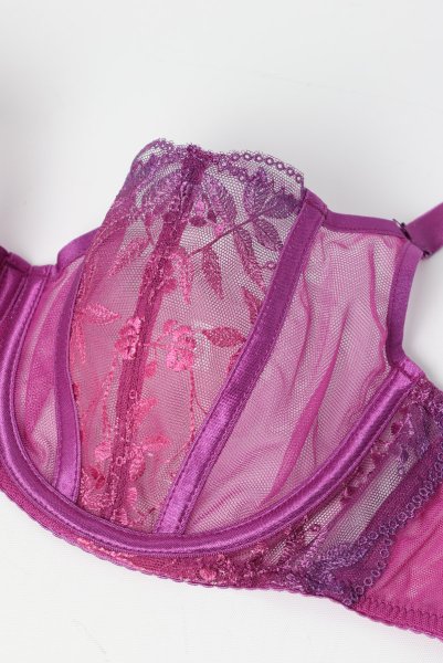 画像9: FIORA fuchsia B136 ｜フルカップ・グラマー向け・パッドなし・ワイヤーブラ・一枚レース・紫・ピンク| ewabien エヴァビアン【サイズ交換OK・メール便対象】 輸入下着・高級ランジェリー  (9)