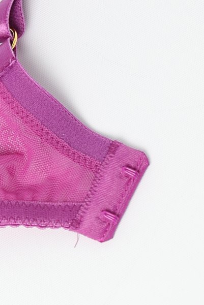 画像12: FIORA fuchsia B136 ｜フルカップ・グラマー向け・パッドなし・ワイヤーブラ・一枚レース・紫・ピンク| ewabien エヴァビアン【サイズ交換OK・メール便対象】 輸入下着・高級ランジェリー  (12)