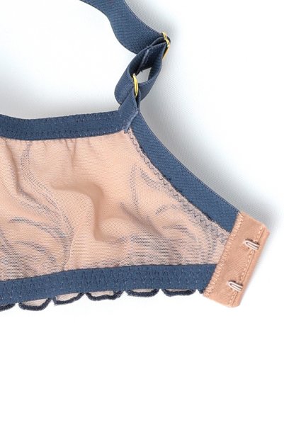 画像12: PALMER blue B214 | 3/4カップ・ワイヤーブラ・グラマー向け・すっぴん美乳ブラ・ブルー×ベージュ| ewabien エヴァビアン【サイズ交換OK】 輸入下着・高級ランジェリー  (12)