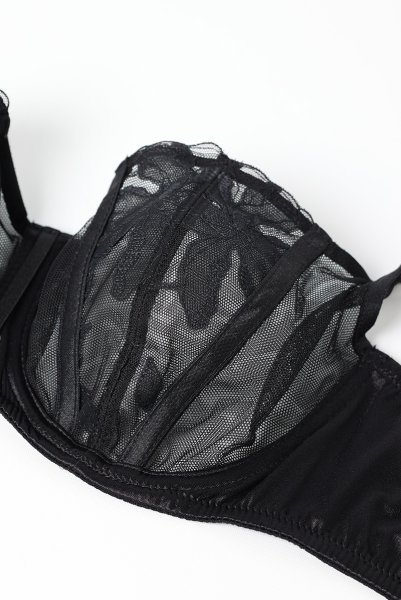 画像9: EMMA black B136 ｜フルカップ・グラマー向け・パッドなし・ワイヤーブラ・一枚レース・ブラック| ewabien エヴァビアン【サイズ交換OK・メール便対象】 輸入下着・高級ランジェリー  (9)