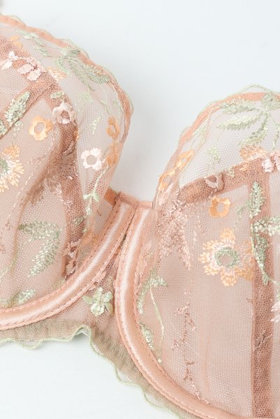 画像9: 【予約受付中】2026SS|TRINI beige B161 | フルカップ・パッドなし・ワイヤーブラ・一枚レース・大きいサイズ・ベージュ | ewabien エヴァビアン (9)