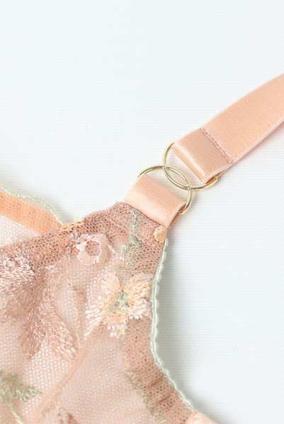 画像13: 【予約受付中】2026SS|TRINI beige B161 | フルカップ・パッドなし・ワイヤーブラ・一枚レース・大きいサイズ・ベージュ | ewabien エヴァビアン (13)