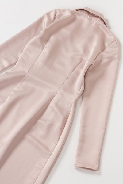 画像7: Dress-Emilia  | ロングスリーブ・ラップドレス・ピンクベージュ・ジョニーカラー・シルク混 | LA MUSA ラミューザ| ラミューザ LA MUSA 輸入下着・ 高級ランジェリー   (7)