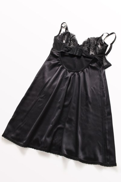 画像8: Serena Love chemise | スリップドレス&Tバック2点セット・ブラック  | Obsessive 高級Sexyランジェリー (8)