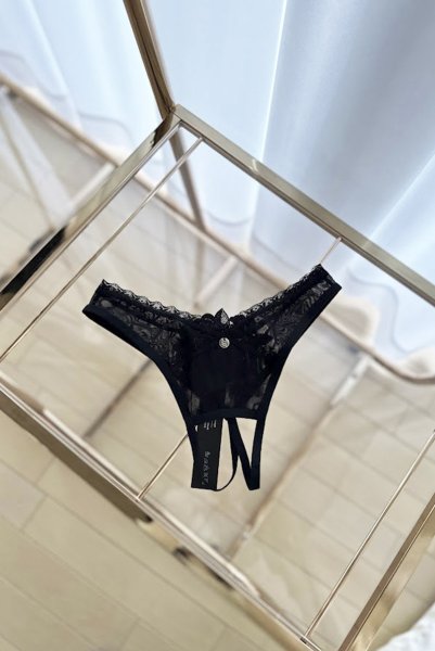 画像13: Latinesa crotchless thong |クロッチレスタンガ(オープンクロッチ・フラワーモチーフ・シースルー・ブラック) | Obsessive 高級Sexyランジェリー (13)