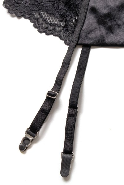 画像20: 在庫限り｜Blanita 3pcs set | ブラ＆ガーターベルト＆タンガ3点セット・Tバック・ブラック   | 高級Sexyランジェリー Obsessive (20)