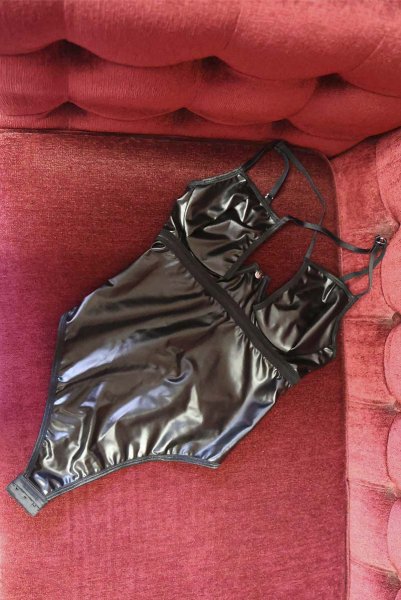 画像21: Norides teddy | テディ(レザー・バックレース・ブラック)  | Obsessive 高級Sexyランジェリー (21)