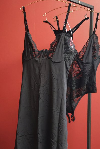 画像24: Bellastia chemise & thong |スリップドレス＆タンガ2点セット・ブラック | obsessive 高級Sexyランジェリー (24)