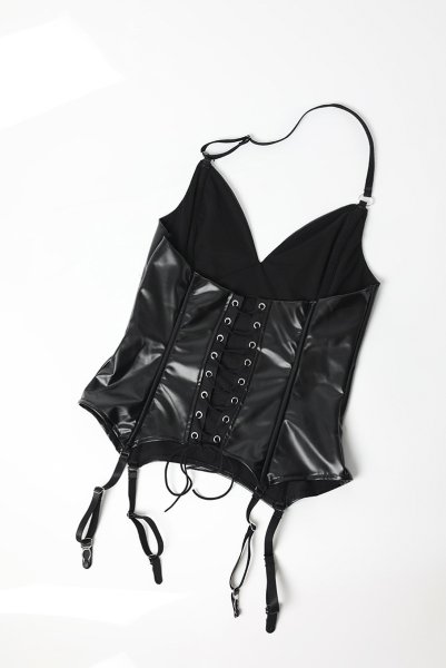 画像18: Viranes corset | ガーターベルト付きコルセット&クロッチレスショーツ2点セット(カップワイヤーなし・ボンテージ・ホルターネックストラップ・ブラック)   | 高級Sexyランジェリー Obsessive (18)