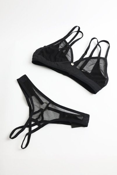 画像11: Nesari 2 pcs crl set | ブラ&クロッチレスタンガ 2点セット(ワイヤーなし・オープンクロッチ・シースルー・ブラック)| Obsessive 高級Sexyランジェリー (11)