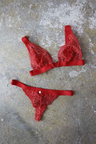 画像29: Elianes 2 pcs set | ブラ&タンガ 2点セット・ノンパテッドブラ・ノンワイヤー・Tバック・レッド| obsessive 高級Sexyランジェリー (29)