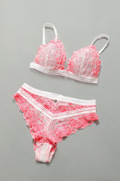 画像11: Bloomys-set | ブラレット＆タンガ2点セット・ノンワイヤー・花柄 |高級Sexyランジェリー Obsessive (11)