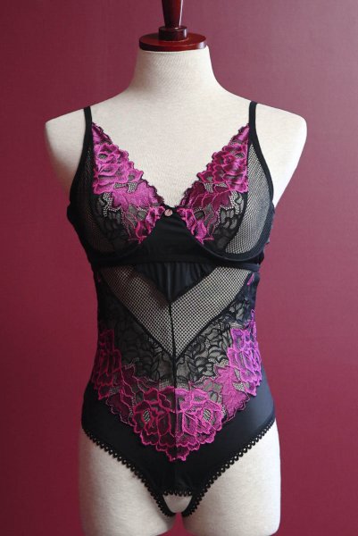 画像16: Rosenty crotchless teddy | テディ・クロッチレス・ワイヤー入り・ブラック×ピンク  | Obsessive 高級Sexyランジェリー (16)