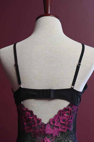 画像19: Rosenty crotchless teddy | テディ・クロッチレス・ワイヤー入り・ブラック×ピンク  | Obsessive 高級Sexyランジェリー (19)