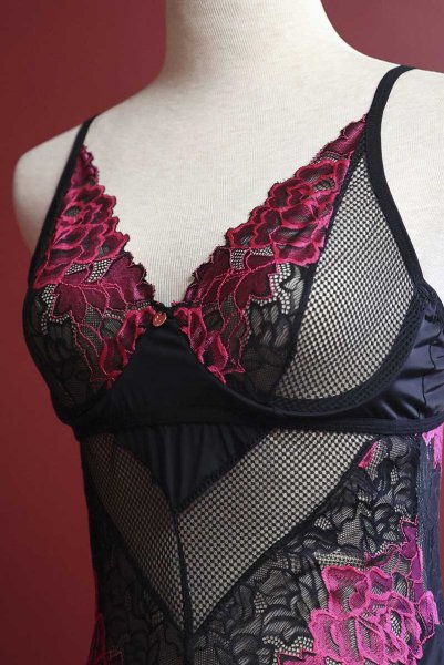 画像22: Rosenty crotchless teddy | テディ・クロッチレス・ワイヤー入り・ブラック×ピンク  | Obsessive 高級Sexyランジェリー (22)