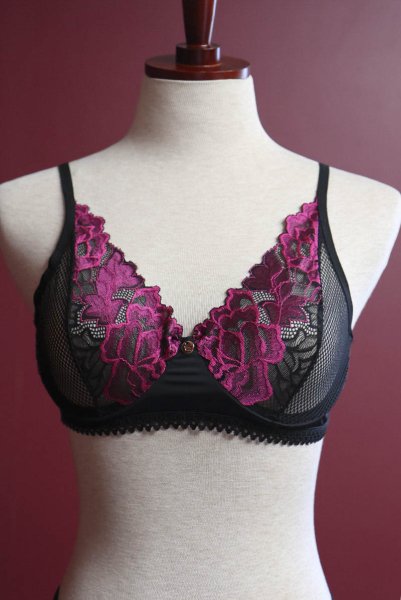 画像24: Rosenty 3-pcs set|ワイヤー入りブラジャー&ガーターベルト&ブラジリアンショーツ3点セット・ブラック×ピンク | obsessive 高級Sexyランジェリー (24)