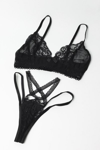 画像9: Blomentis 3-pcs set|ブラ&ガーターベルト風ハーネス&タンガ3点セット(ワイヤーなし・リボン・シースルー・ブラック) | Obsessive 高級Sexyランジェリー (9)