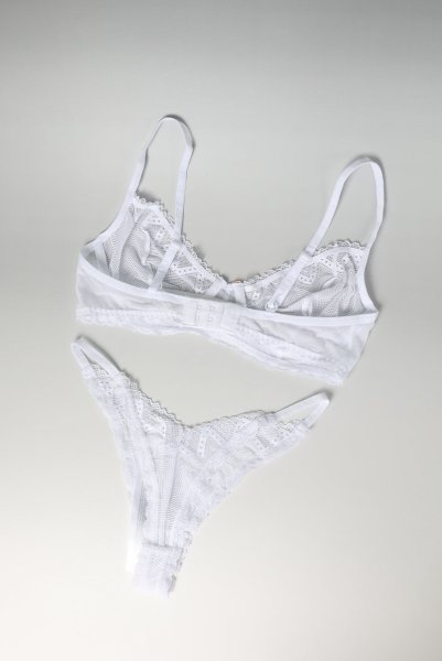 画像8: Alissium 2-pcs set | ブラ&ショーツ 2点セット（ワイヤーあり・シースルー・ホワイト）| Obsessive 高級Sexyランジェリー (8)