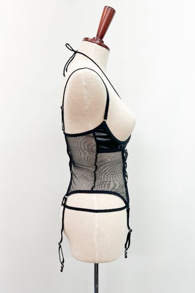 画像23: Dominna corset| ガーターベルト付きコルセット＆クロッチレスタンガ2点セット（ワイヤーあり・ボンテージ・フェイクレザー・ブラック）   | 高級Sexyランジェリー Obsessive【即日発送・サイズ交換NG・メール便対象】輸入下着・ランジェリー   (23)