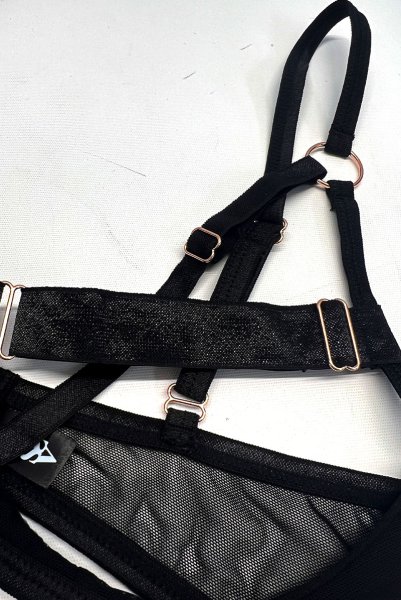 画像14: Euridia 2-pcs crotchless set｜ブラ＆クロッチレスタンガ2点セット（ワイヤーあり・ブラック） | Obsessive 高級Sexyランジェリー【即日発送・サイズ交換NG・メール便対象】輸入下着・ランジェリー   (14)