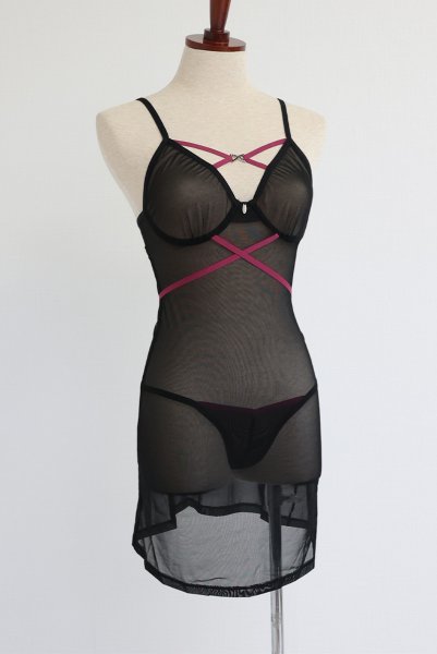 画像18: Novenes chemise  |スリップドレス&タンガ(ワイヤーあり・シースルー・ブラック) | Obsessive 高級Sexyランジェリー【即日発送・サイズ交換NG・メール便対象】輸入下着・ランジェリー   (18)