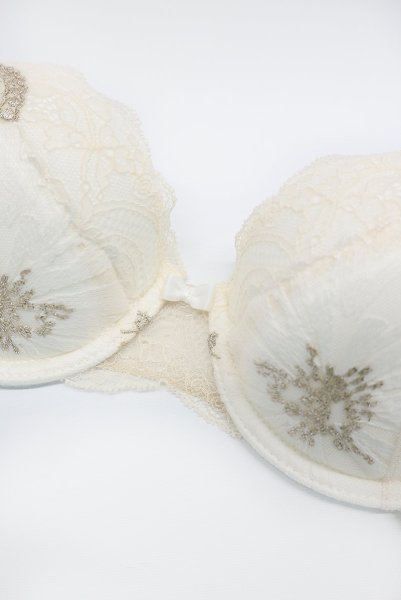 画像8: 【30%OFF】ESQUISSE push  | 3/4カップ・ワイヤーブラ・エクリュ | Sawren サブレン (8)