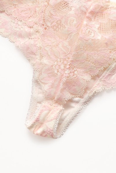 画像6: BLUSH thong  | タンガ・Ｔバック・ピンク×クリーム | Sawren サブレン【即日発送・サイズ交換NG・メール便対象】輸入下着・高級ランジェリー  (6)